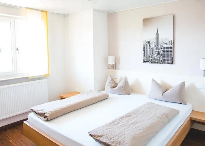 Ξενοδοχείο Gaestehaus Adler *